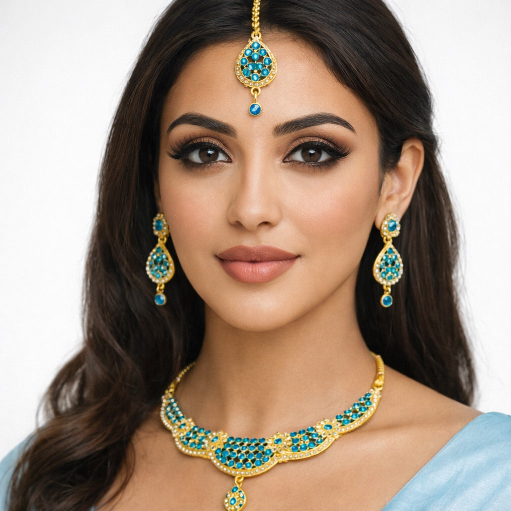 Parure Complète avec Bijou de Tête, Collier et Boucles d’Oreilles Doré Ornés de Pierres Colorés