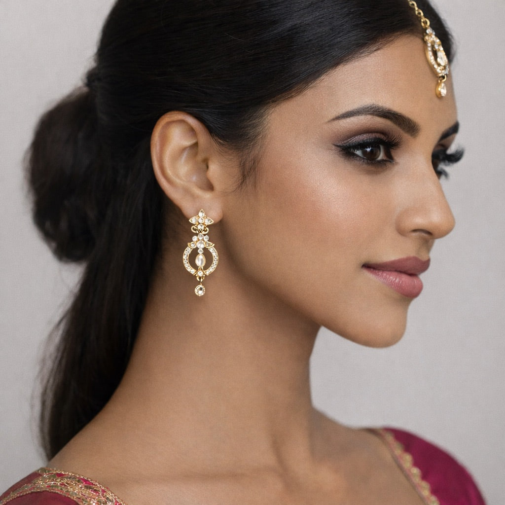 Parure Complète avec Bijou de Tête, Collier et Boucles d’Oreilles Ornés de Pierres Colorés