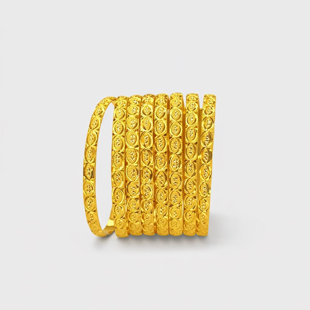 Lot de 8 Bracelets Plaqué Or avec Motifs Gravés – Style Traditionnel Intemporel