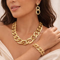 Parure Plaqué Or à Maillons Texturés avec Collier, Bracelet et Boucles d’Oreilles