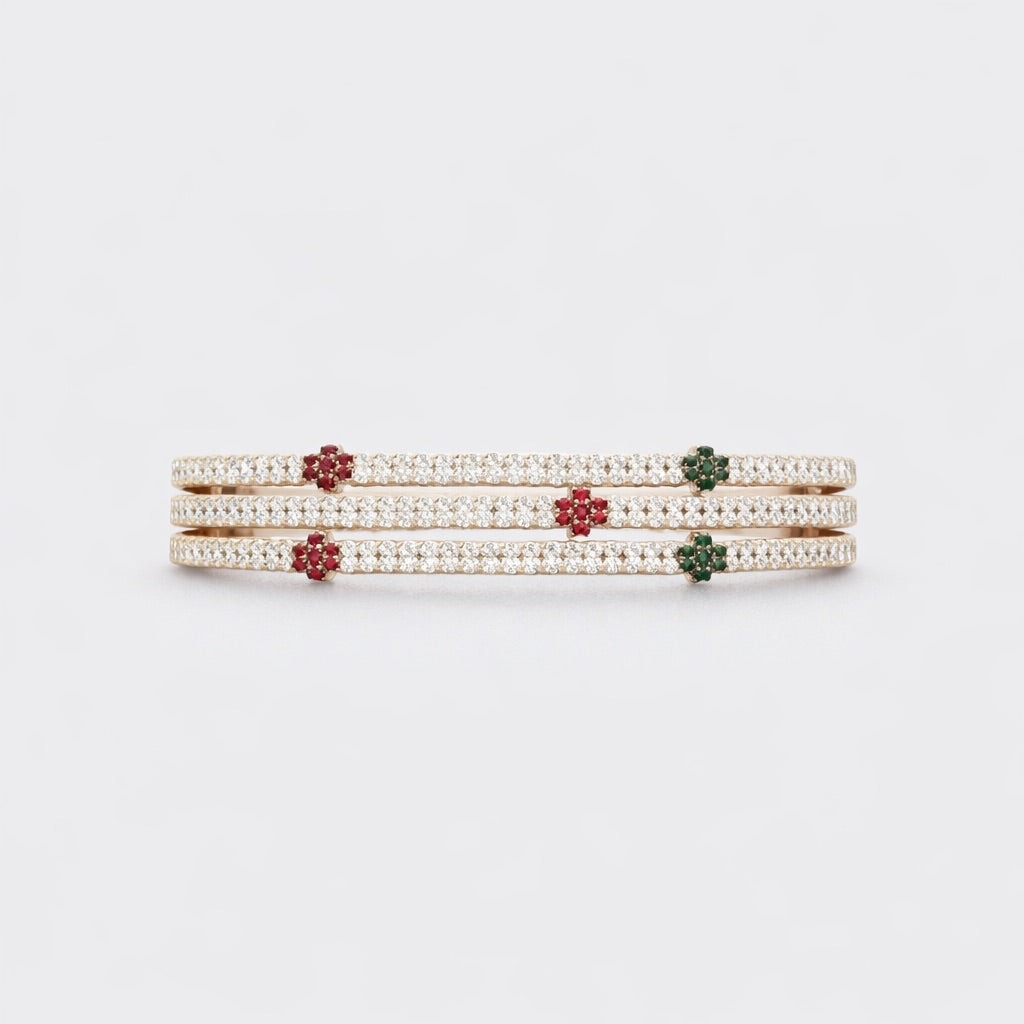 Lot de 4 Bracelets à Pierres Blanches et Détails Rouges et Verts