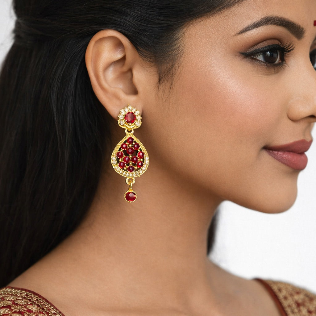 Parure Complète avec Bijou de Tête, Collier et Boucles d’Oreilles Doré Ornés de Pierres Colorés