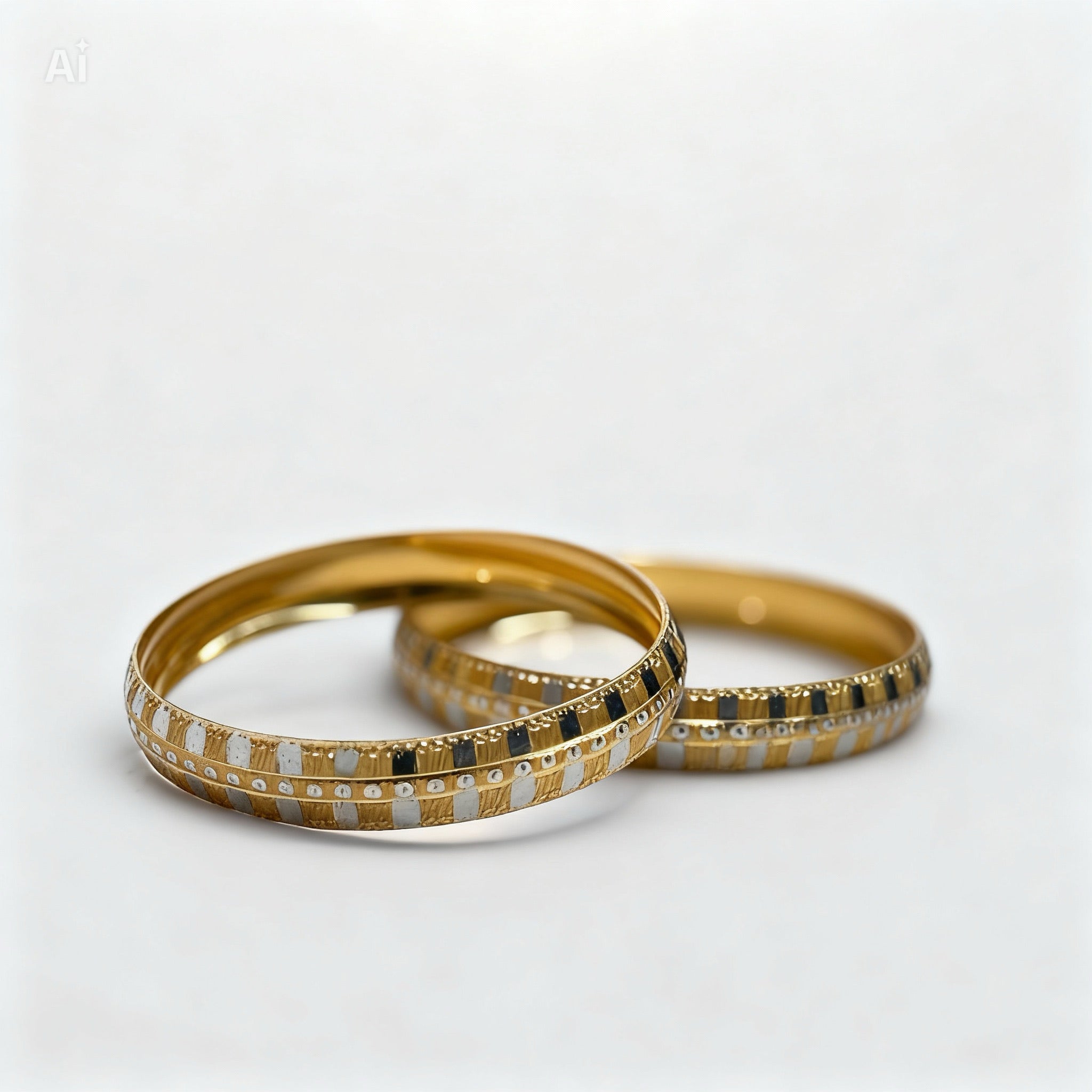 Lot de 2 Bracelets Indiens Plaqué Or avec Motifs Bicolores